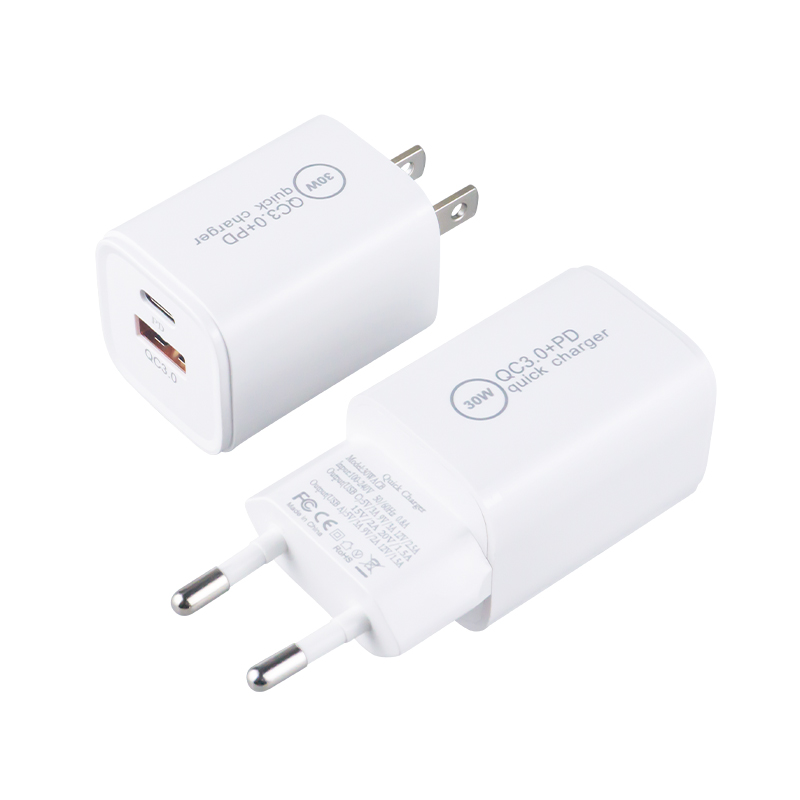 NCC-A033 美欧英澳 迷你QC3.0+PD充电器