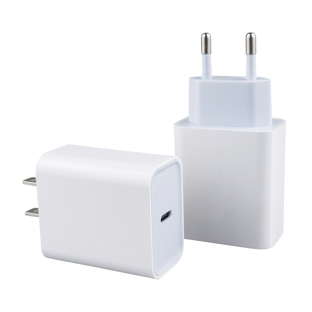 NCC-A003 美欧英 PD20W 单口充电器